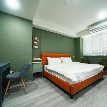 虎尾小9窩-採自助式入住 Bed and Breakfast Huwei Exteriör bild