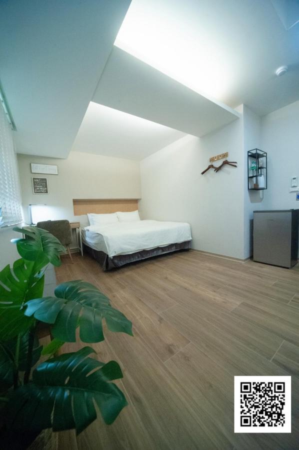 虎尾小9窩-採自助式入住 Bed and Breakfast Huwei Exteriör bild