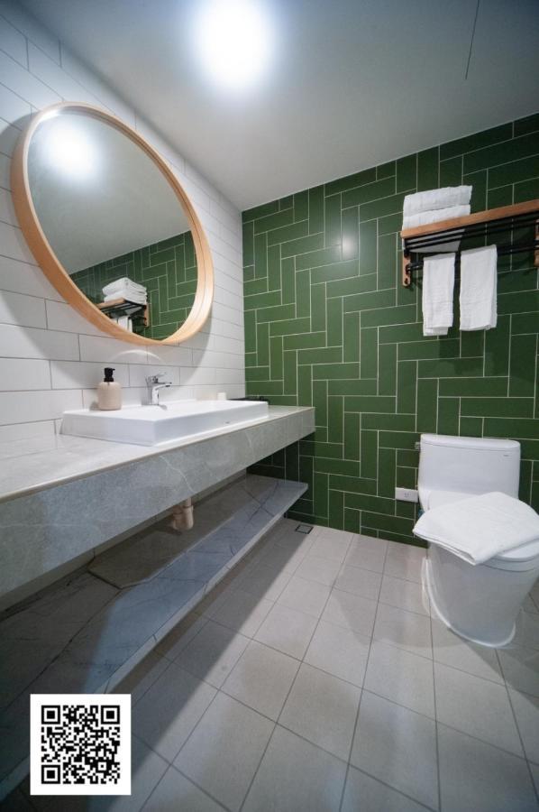 虎尾小9窩-採自助式入住 Bed and Breakfast Huwei Exteriör bild
