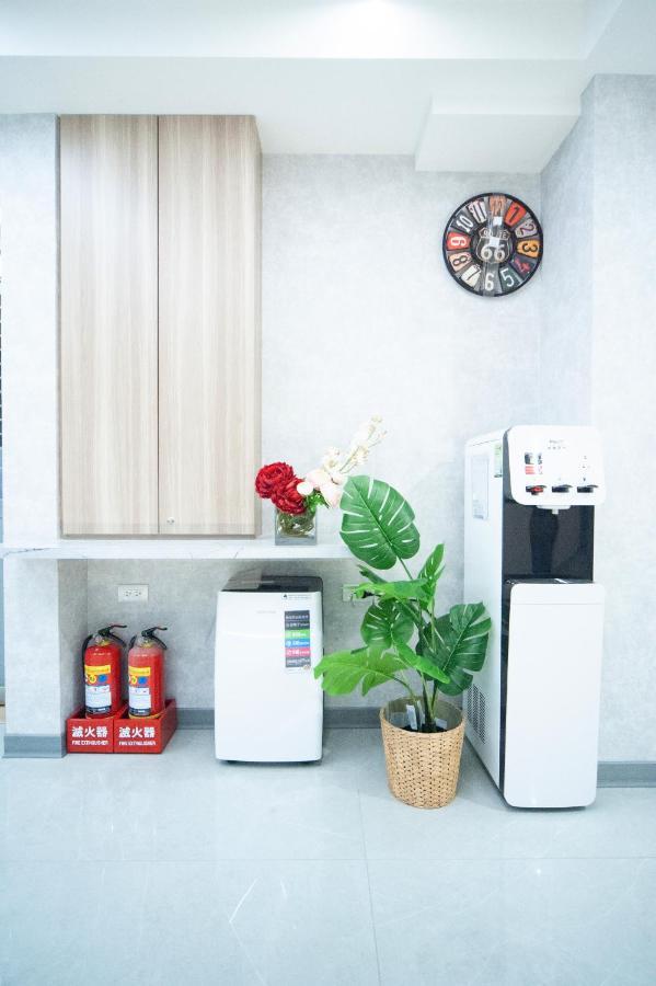 虎尾小9窩-採自助式入住 Bed and Breakfast Huwei Exteriör bild