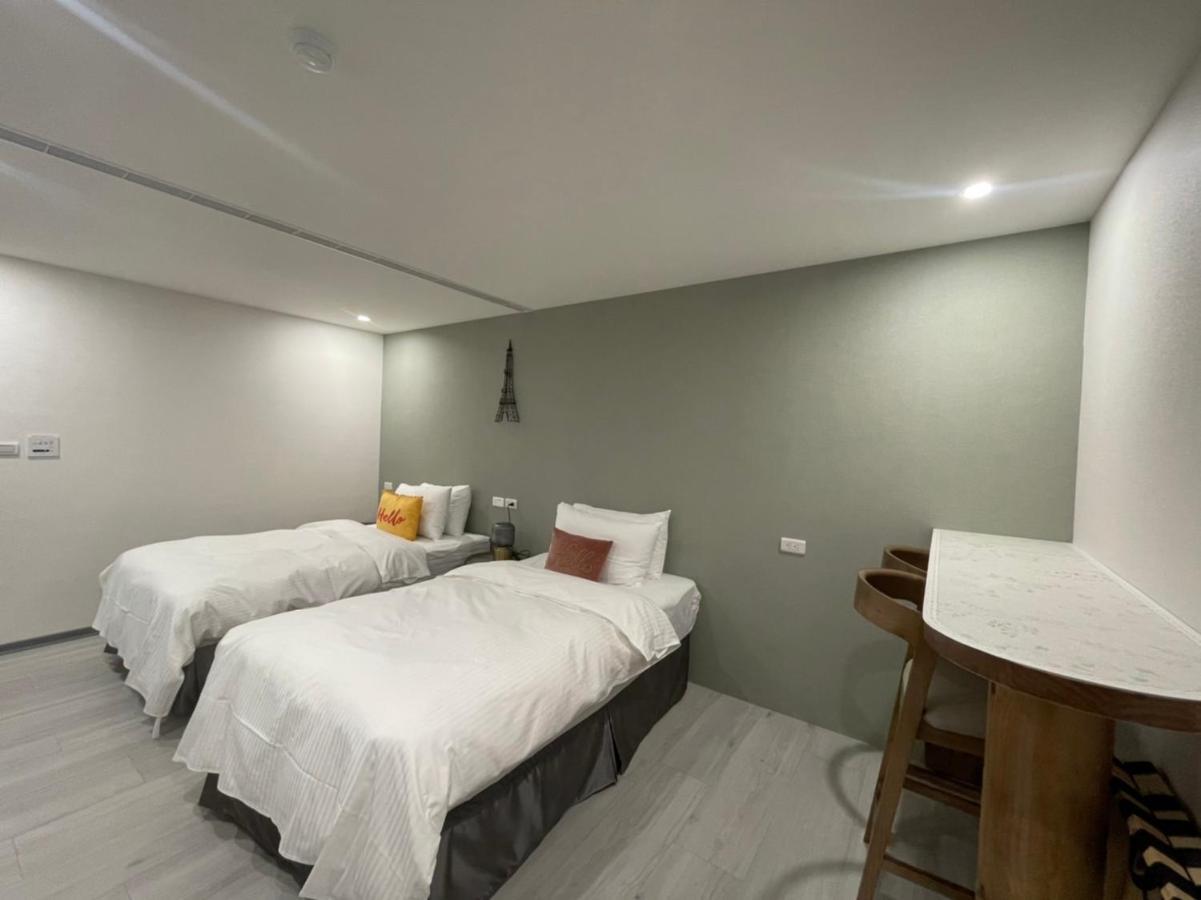 虎尾小9窩-採自助式入住 Bed and Breakfast Huwei Exteriör bild